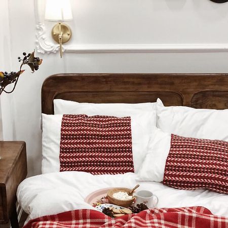 Chloe & Leo Boutique Homestay Hanoi Exteriör bild