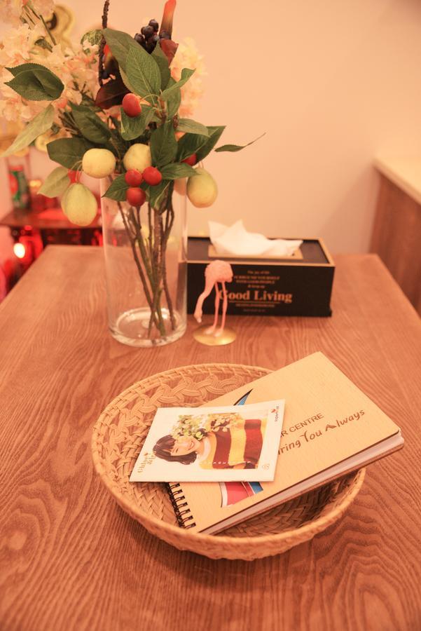Chloe & Leo Boutique Homestay Hanoi Exteriör bild