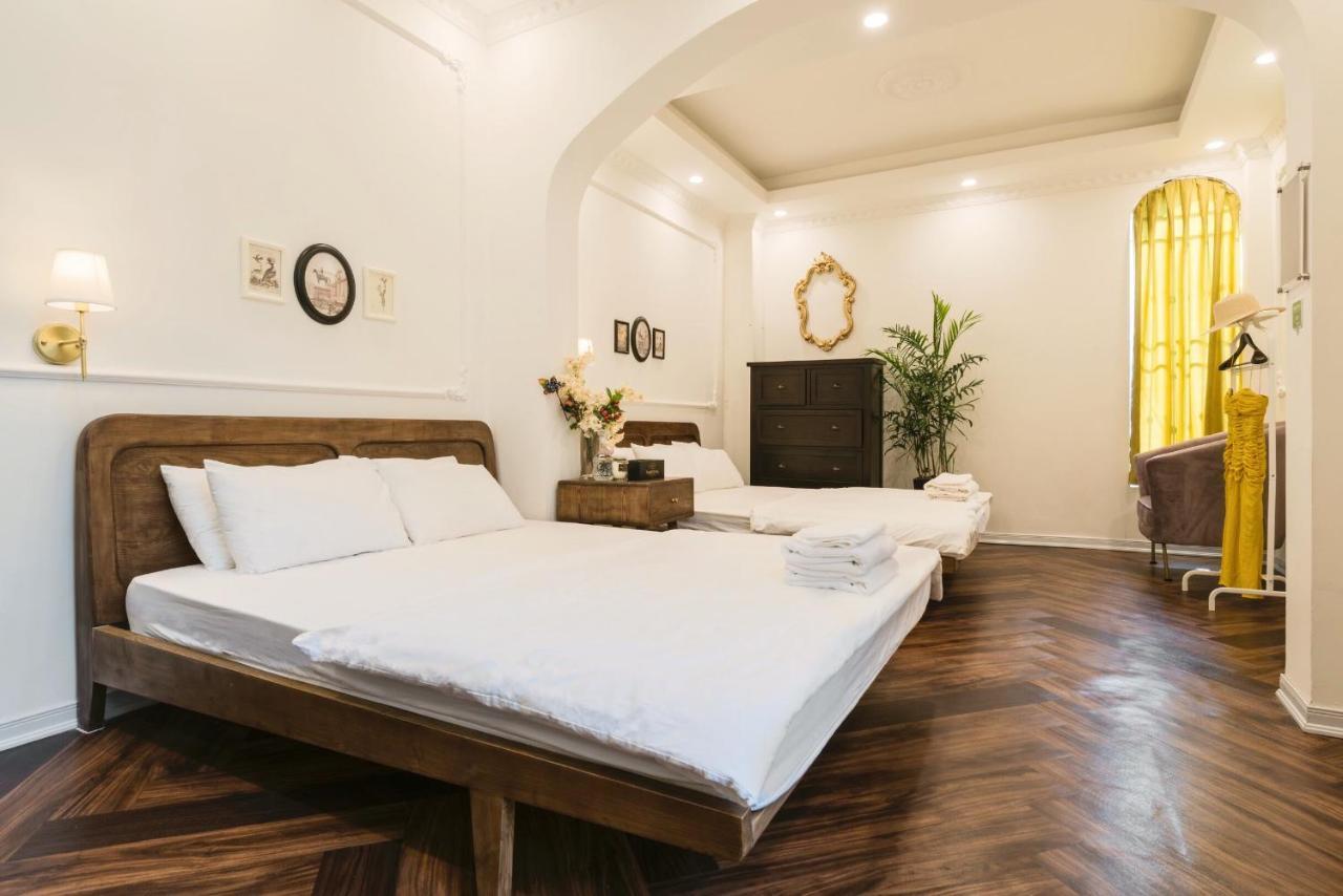 Chloe & Leo Boutique Homestay Hanoi Exteriör bild