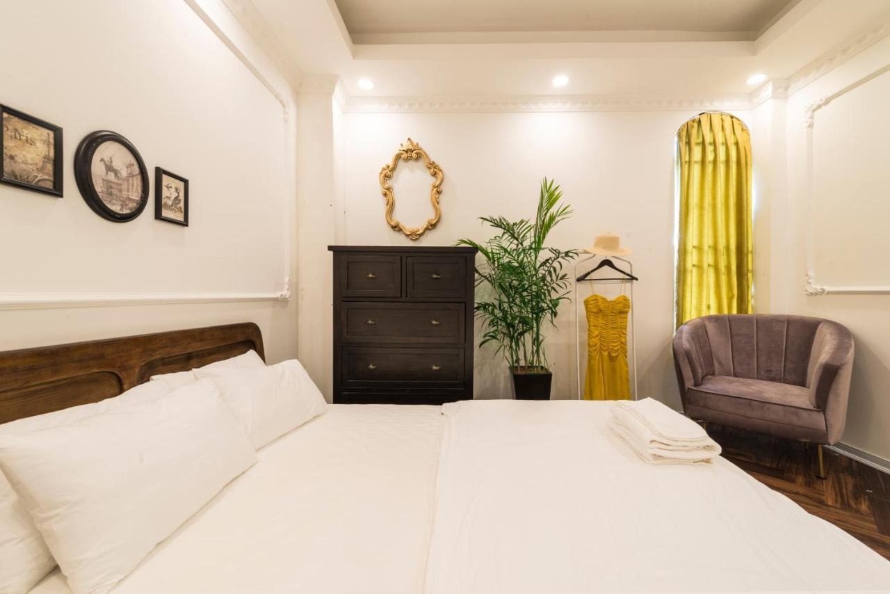 Chloe & Leo Boutique Homestay Hanoi Exteriör bild