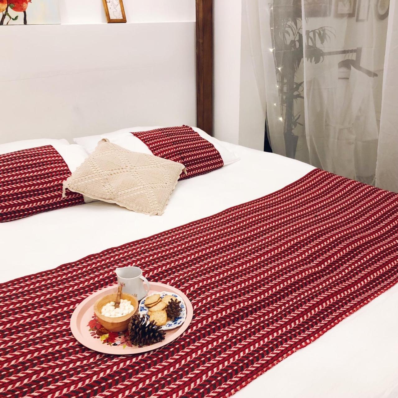 Chloe & Leo Boutique Homestay Hanoi Exteriör bild