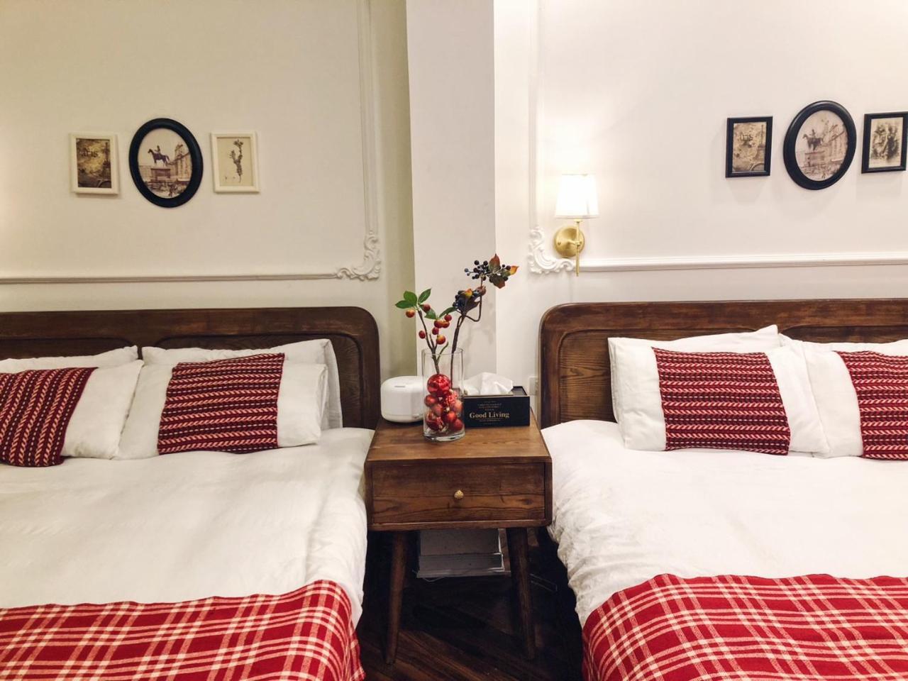 Chloe & Leo Boutique Homestay Hanoi Exteriör bild